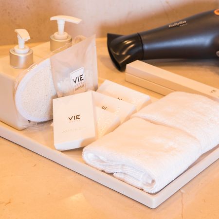 Vie Hotel Bangkok, Mgallery Exterior foto VIE amenities